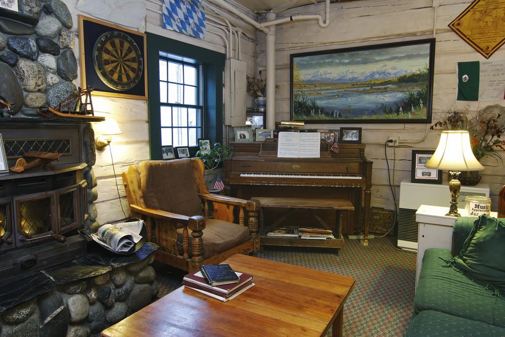 Talkeetna Roadhouse Hotel Екстериор снимка