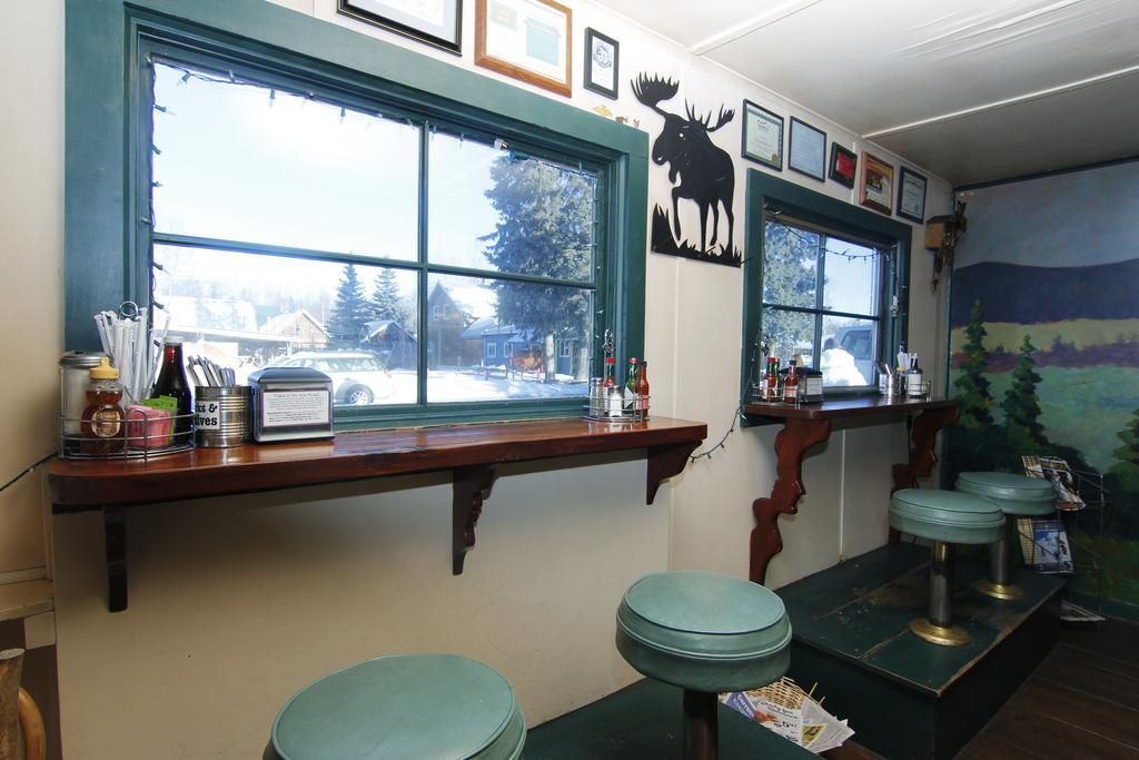Talkeetna Roadhouse Hotel Екстериор снимка